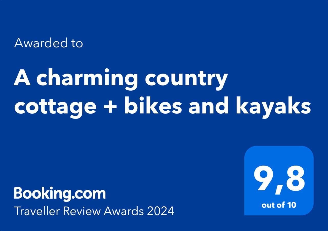 Vakantiehuis A Charming Country + Bikes And Kayaks Bosa
