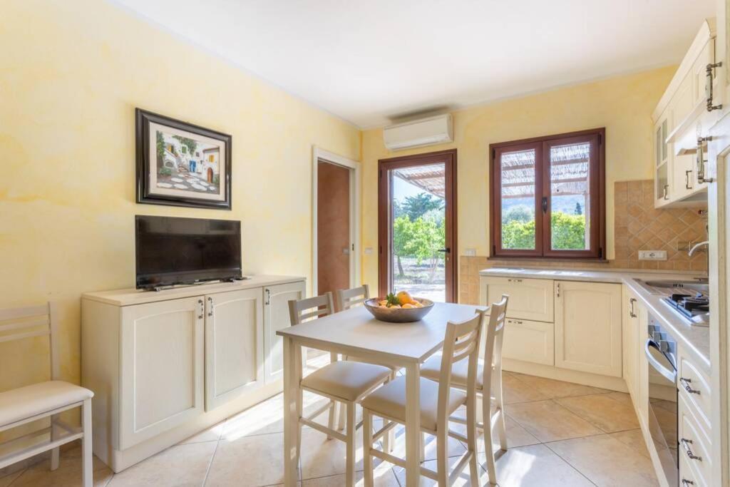 Holiday home A Charming Country + Bikes And Kayaks Bosa